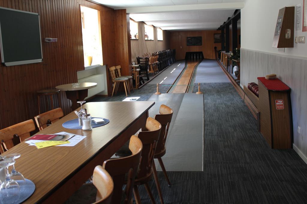 Hotel Schoos Fleringen ภายนอก รูปภาพ