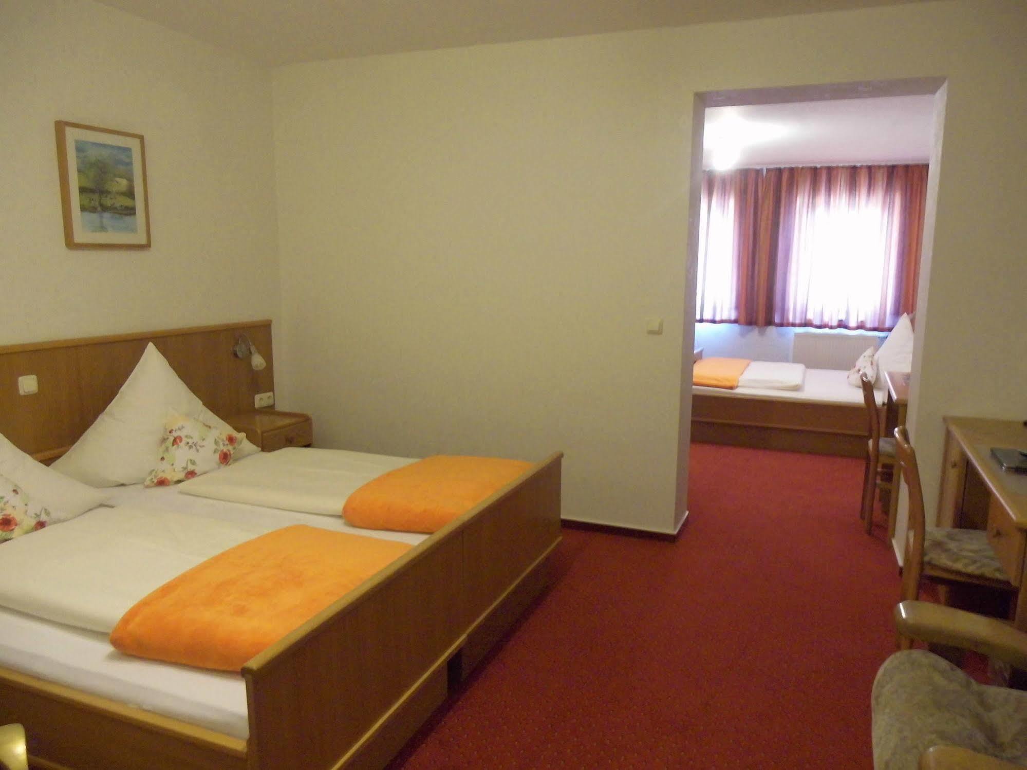 Hotel Schoos Fleringen ภายนอก รูปภาพ
