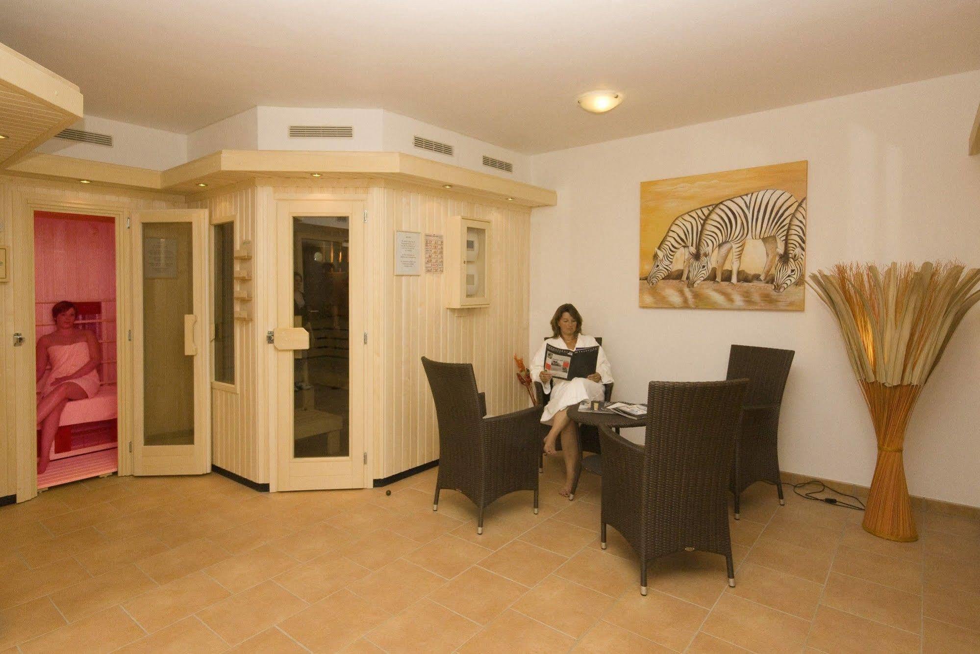 Hotel Schoos Fleringen ภายนอก รูปภาพ