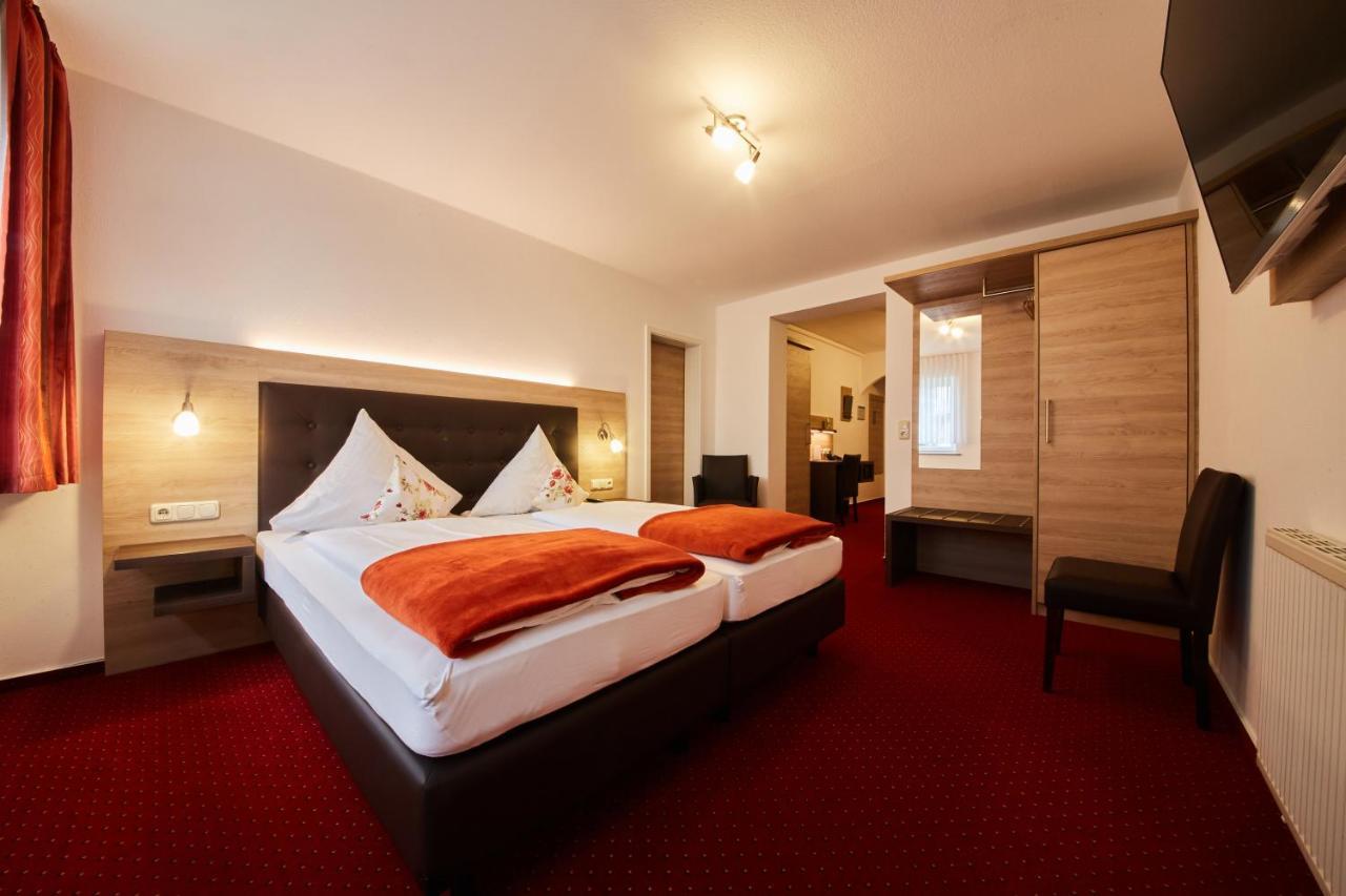 Hotel Schoos Fleringen ภายนอก รูปภาพ